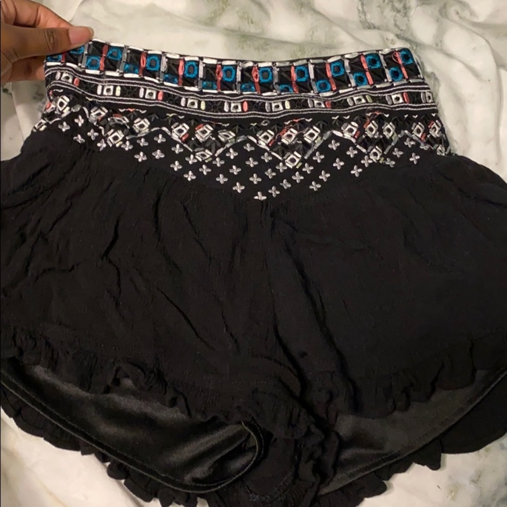 High waisted ruffle shorts